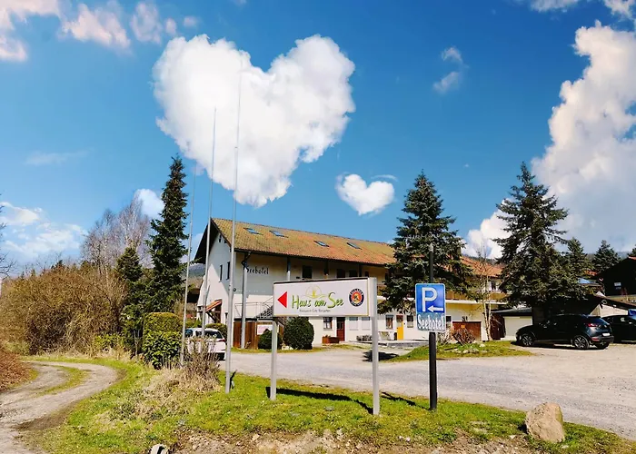 Gemuetliches Seeapartment Am Berg