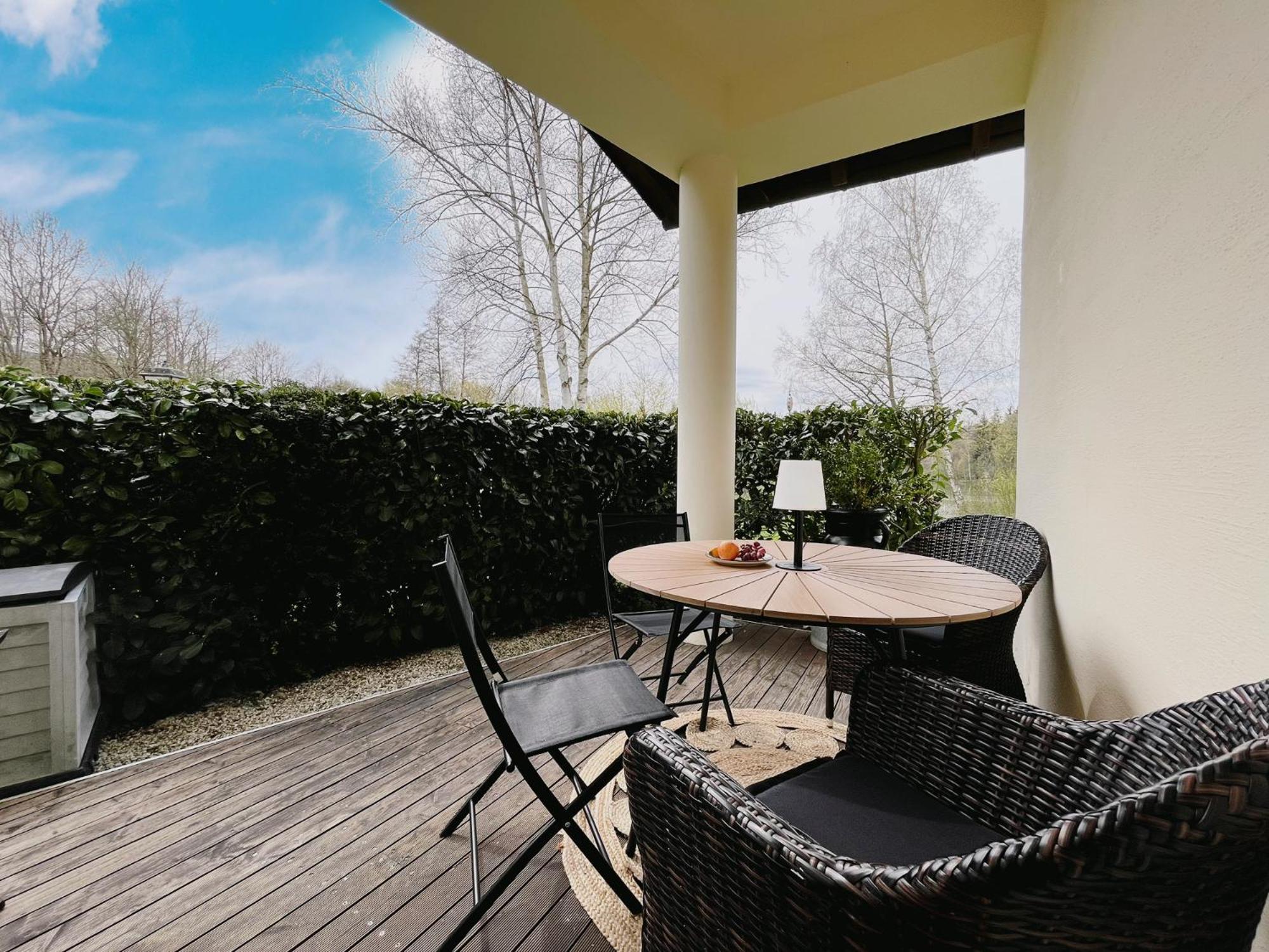 Gemuetliches Seeapartment Am Berg Arrach